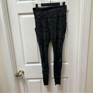 Lululemon Fast Free Tight II 25" Camo Black Gray 6 pockets camouflage leggings